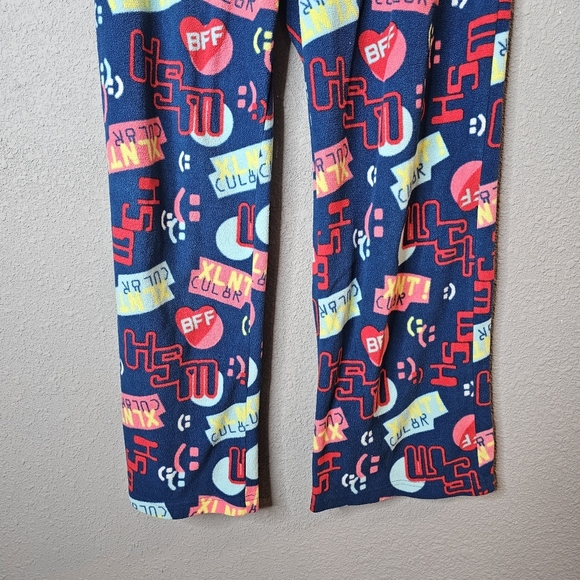 Disney High School Musical Pajama Pants Womens Medium Soft Fleece Elastic Waist - Picture 3 of 6